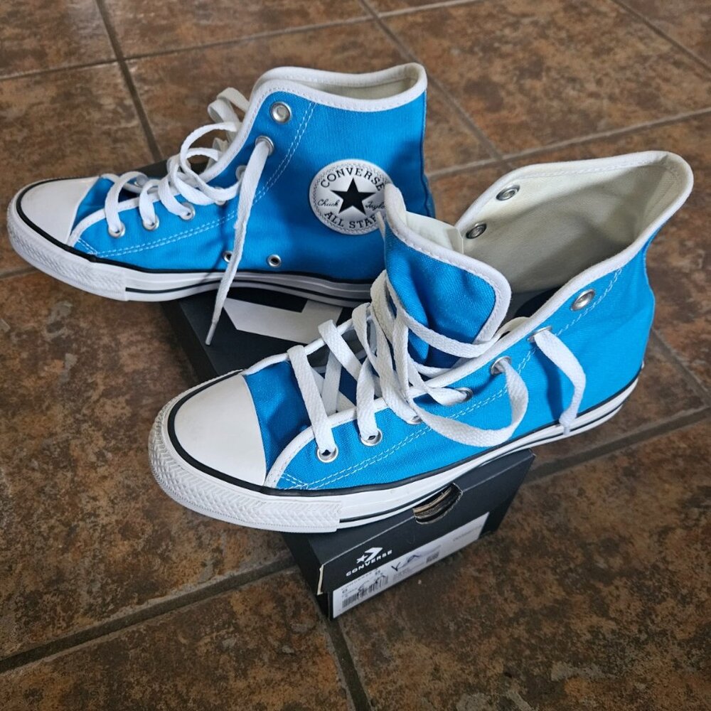 Converse Chuck Taylor AllStar Shoes, cyan blue, size 8.0 women (6.0 men)